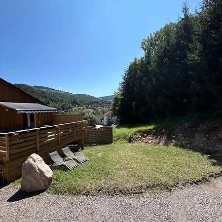 Gites Les Cocons Des Guedons Le Meleze Le Ménil Esterno foto